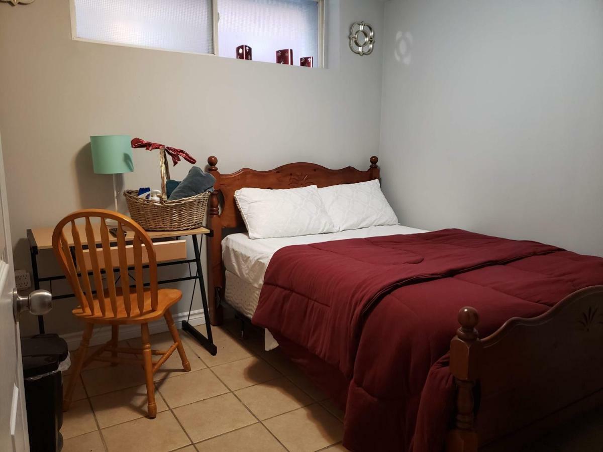 Private Room In Downtown הליפקס מראה חיצוני תמונה